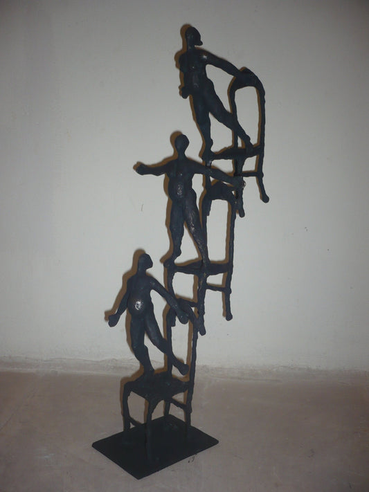 Ayad Al-Qaraghulli Iraq - Untitled 1 original artwork available at marsoum art collective